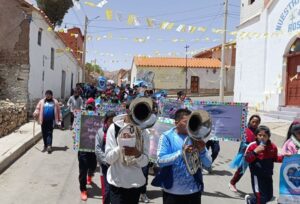 Caminada a Yunchará amb motiu del Dia Mundial de la Visió